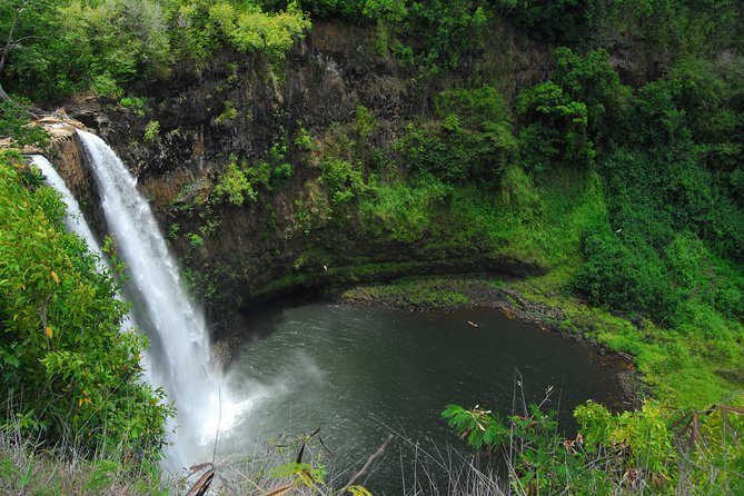 Crossing Over Tahiti Island Safari 4x4 - Why This Tahiti 4x4 Safari Feels Different From the Usual Stops