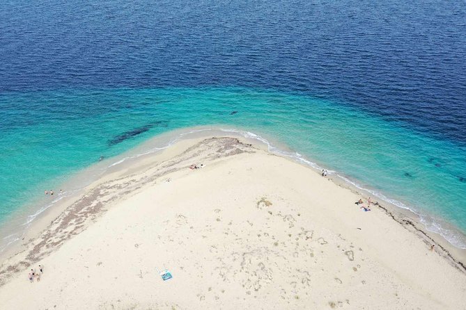 Cruise to turtle's island and caves with a glass bottom boat - The glass-bottom boat question: what to expect and how to not get surprised