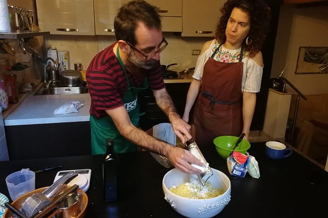 Culurgiones Cooking Class Cagliari - Inside the kitchen: how the culurgiones class starts