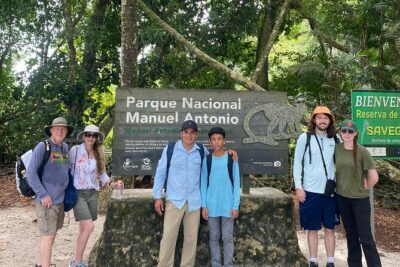 Customized Nature Walk in Manuel Antonio National Park - The telescope and spotting gear: your shortcut to canopy-level sightings