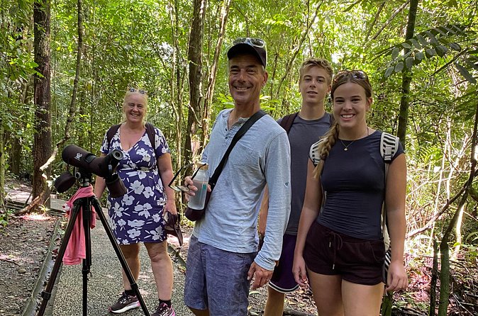 Customized Nature Walk in Manuel Antonio National Park - What about the park crowd: how the guide helps you work around busy conditions