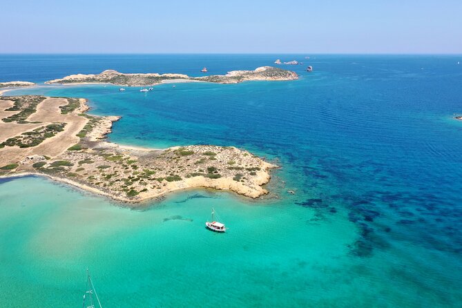Daily Boat Trip Antiparos & Despotico - Panagia Faneromeni Bay: Snorkeling Over Rocky Reef