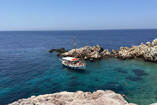 Daily Boat Trip Antiparos & Despotico - Mastichari’s White Rocks: Photos, Snorkeling, and the Cliff-Jump Zone