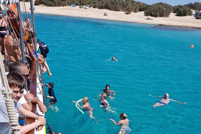 Daily Cruise - Koufonissia & Rina Cave - Stop 3: Rina Cave and the Swim Inside a Sea Cave