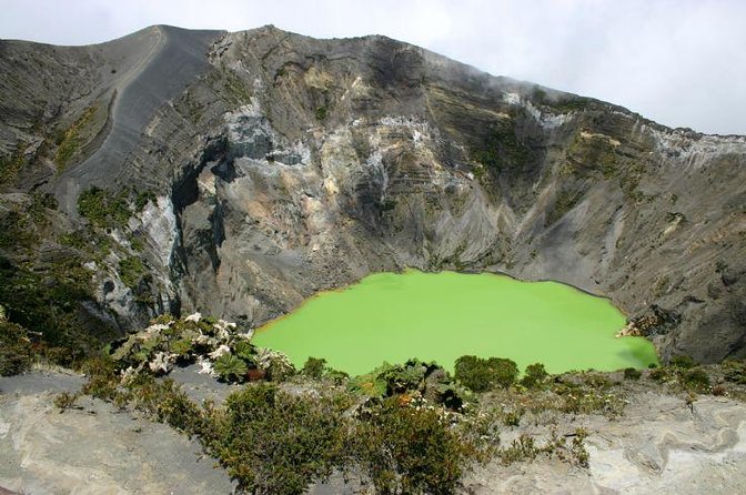 Day Trip from San Jose to Irazu Volcano National Park, Cartago City and Orosi Valley - Cartago’s Santuario: the old capital feel in one focused stop