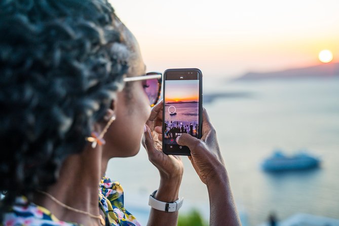 Discover Santorini in a Day- Private Tour 6 hours - Price, private car comfort, and whether the pacing fits you
