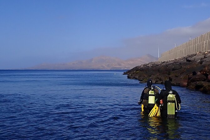 Discover Scuba Diving in Lanzarote (Costa Teguise) - Medical and Safety Notes You Should Not Skip
