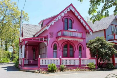 Discovering Oak Bluffs: A Self-Guided Audio Tour - Getting started at Ocean Park and following the coast to Inkwell Beach