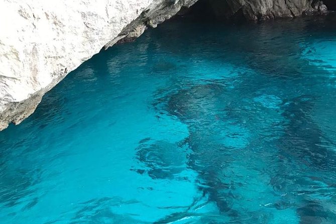 Discovery Capri Island by Boat from Capri - Cruising Capri’s coast: the route and the meaning behind the stops