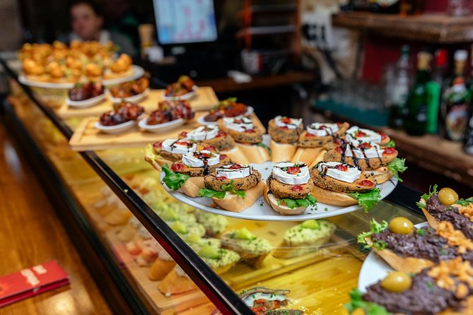 Drinks & Bites in Palma de Mallorca Private Tour - The middle of the tour: how your guide plans the bites and drinks