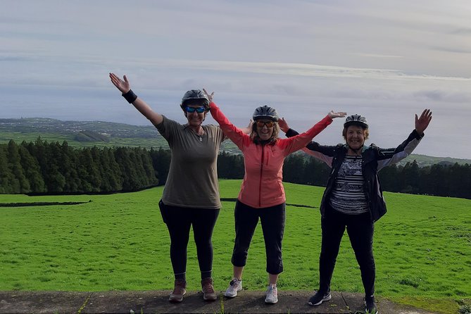 E-Bike Tour West Side | Third Island - Queijo Vaquinha cheese factory: tasting and buying local products