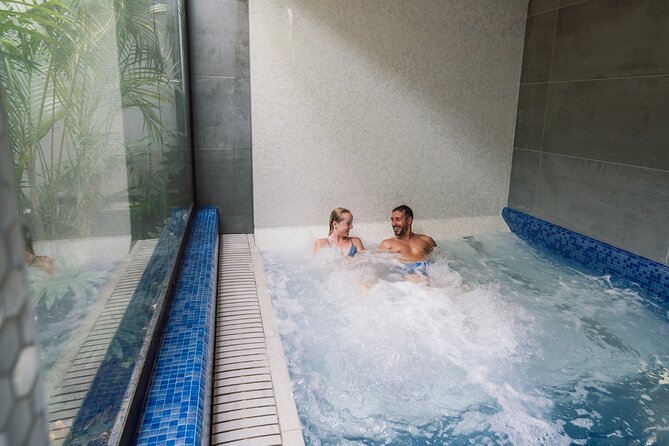 Entire Day Ticket at Perchel Beach Club with Spa Circuit - Eating at the club: what’s included, what’s paid, and how to budget
