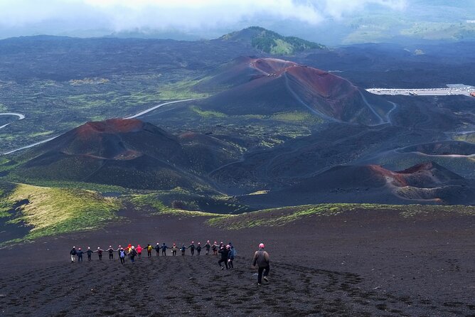 Etna excursion 3000 meters with 4x4 cable car and Trekking - Start at Sapienza: where your Etna day begins