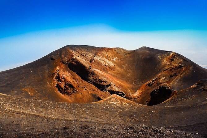 ETNA NORTH BASIC TOUR 2.000 mt - Pickup at 8:20 and the Comfort of the Coach