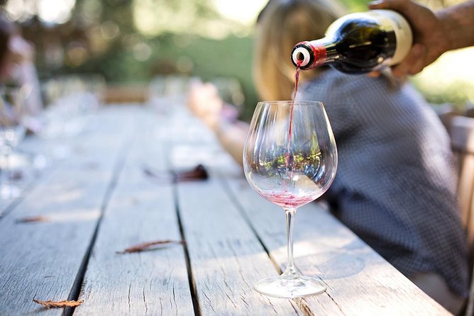 Etna Wine Tasting & Sicilian Lunch –Small Group Tour from Catania - Pickup, Timing, and Why the Minibus Changes Everything