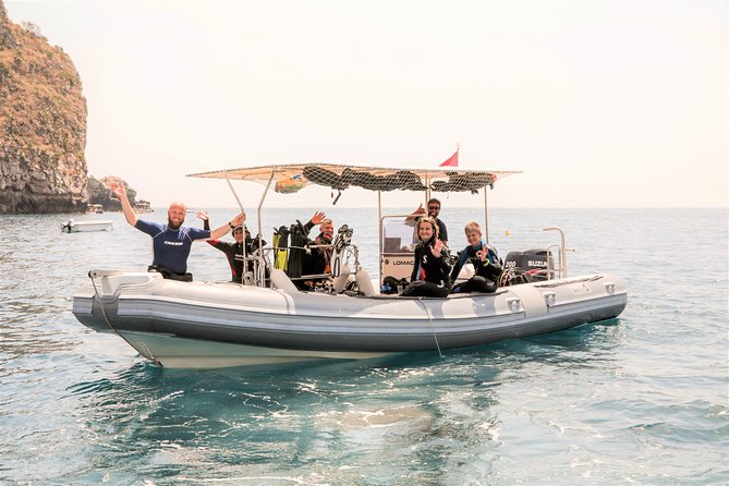Exciting PADI Discover Scuba Diving Experience Isola Bella Marine Park Taormina - First Underwater Stop (Max 6 Meters): Learn the Signals and Breathing Rhythm