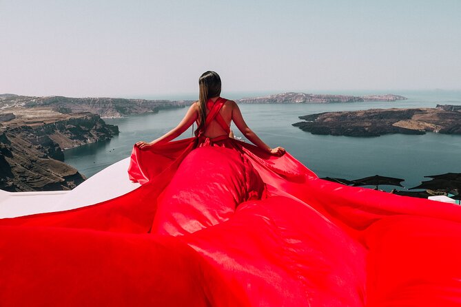 Exclusive Santorini Flying Dress Photoshoot with Pickup - Who This Flying Dress Shoot Suits Best