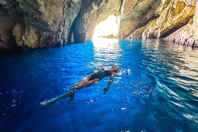 Exclusive Shipwreck & Blue caves Tour : Up to 10 guests - The 8–9 hour rhythm: how the day is paced