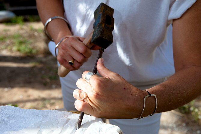 Experience Marble Carving - Your 3.5-Hour Workflow: Learn, Practice, Then Carve Your Piece