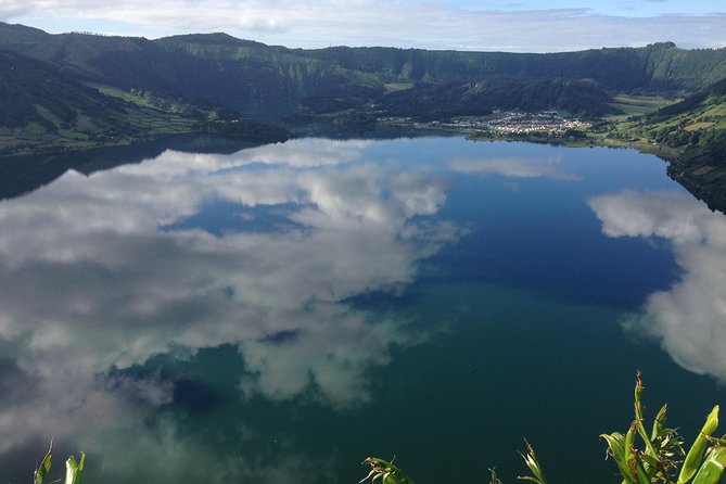 Explore the Wonders of Sete Cidades & West side on a Jeep Tour - Price and value: does $90.11 make sense?
