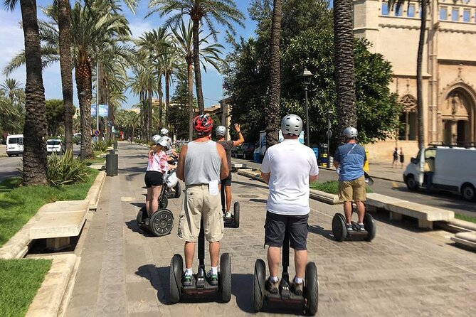 Express 1 hour Segway Tour - Palau de l’Almudaina: royal power beside the old city