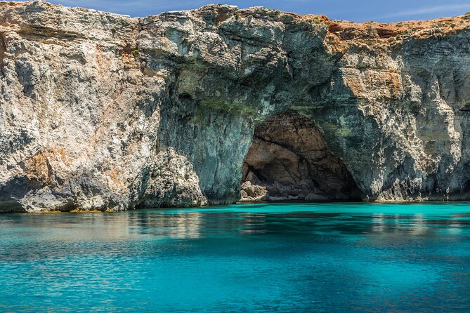 Fernandes Cruise to Blue Lagoon in Comino and Gozo - The afternoon return: fruit snack and back to Sliema by 17:30