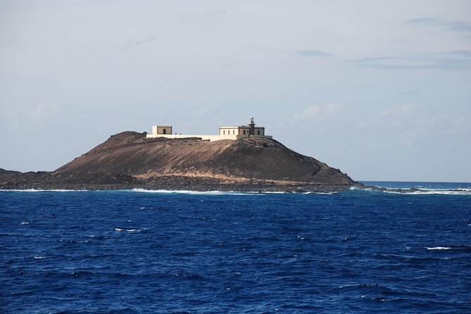 Ferry to Isla de Lobos: round-trip tickets from Corralejo - Isla de Lobos by Ferry: Why Corralejo Makes It Easy