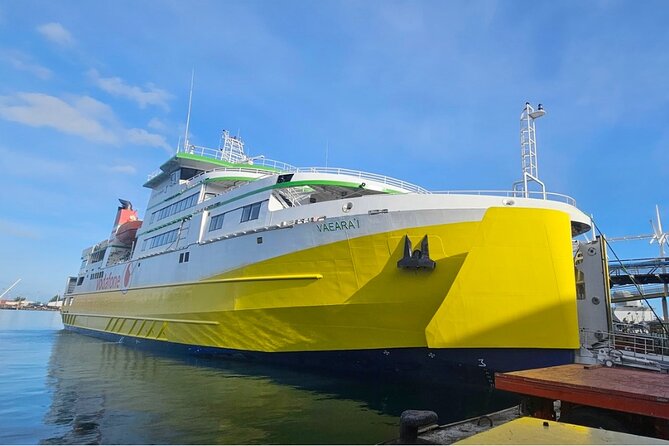 Ferry Transfer between Papeete, Tahiti and Moorea - Key Points at a Glance