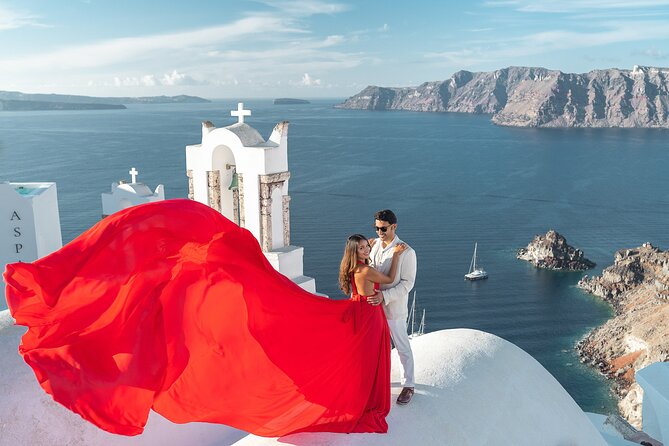 Flying Dress Photo © Photoshoot in Santorini: Express Package - Picking your gown from the catalog (sizes US 0–22, XS–XXL)