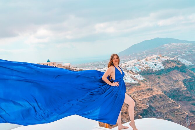 Flying Dress Photoshoot Experience in Santorini with pick up - Photo delivery: same-day proofs, then edits for your 30 favorites