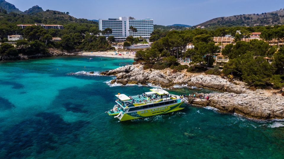 Font de Sa Cala: East Coast Glass-Bottomed Catamaran Tour - Choosing your route: Sea Odyssey, Cala Millor, or Porto Cristo