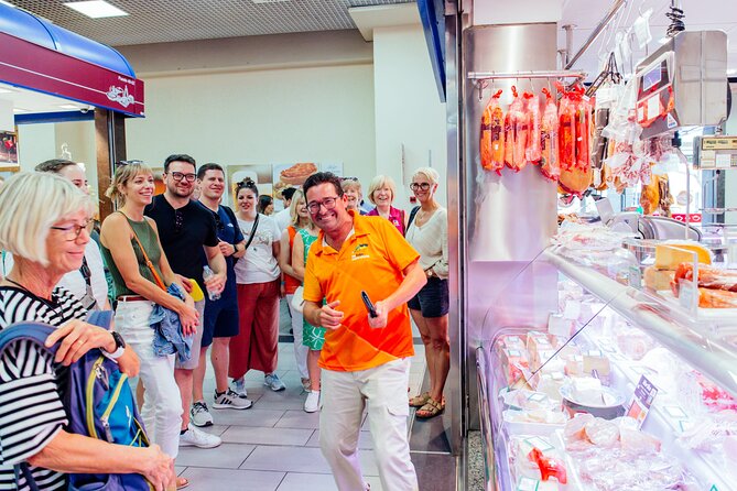 Food Tasting Walking Tour in Palma with a Local - Where the tour starts: Parc de la Mar views and an appetite plan