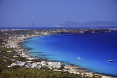 Formentera: Round-Trip Ferry Ticket from Ibiza - Timing Matters: Seasonal Ferry Hours That Change Your Day Plan