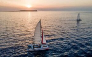 Fornells: Catamaran Sunset Cruise of Menorca's Coast - The swim stop: warm water, quick jumps, real freedom