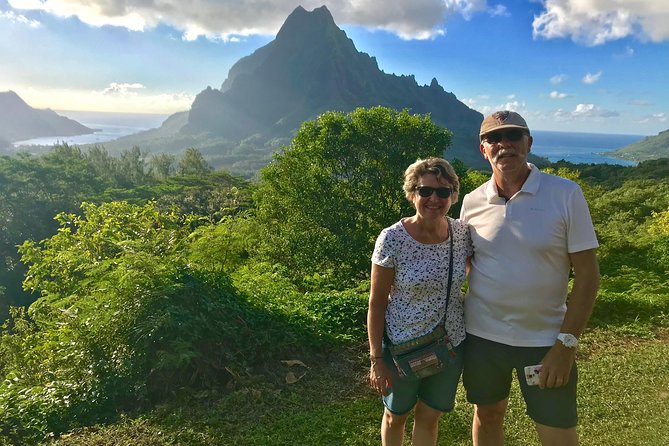 Franckyfranck Tours Moorea - Half day Tours - Stop 3: Moorea Tropical Garden, vanilla history, and marmalade tasting