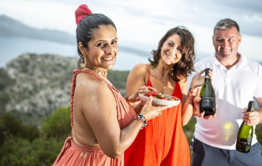 From Alcudia: Sunset Formentor Tour with Cava - Who should book this sunset tour, and who should skip it