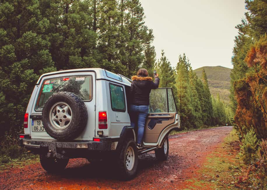 From Angra: Terceira Island Full-Day Jeep Tour (Shared Tour) - Setting Off From Angra do Heroísmo: the day starts with perspective