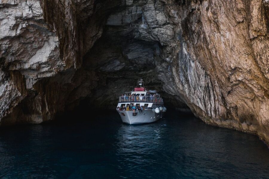 From Benitses/Lefkimmi: Paxos, Antipaxos & Caves Day Cruise - Antipaxos water time: a short window to enjoy the sea