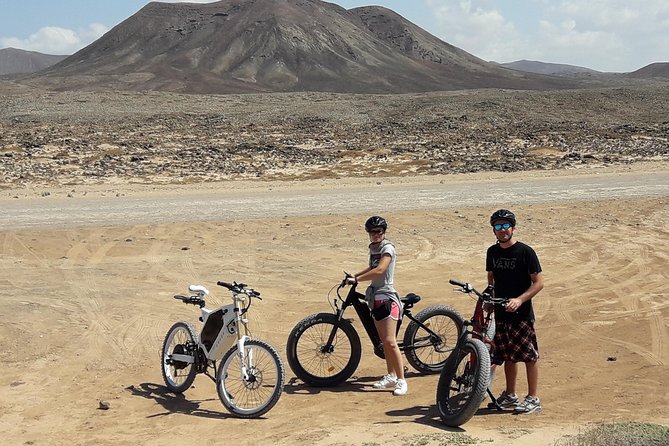 From Corralejo: E-bike/E-scooter 3-4 hour excursion - Northern Fuerteventura on an e-bike: fast, scenic, and fun
