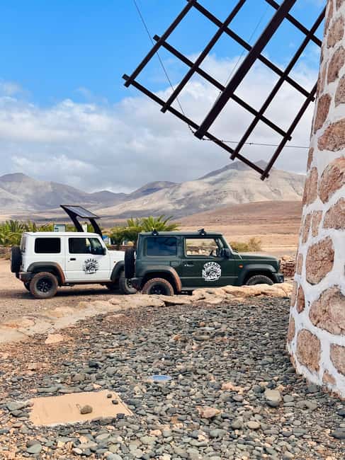 From Corralejo: Fuerteventura Self-Drive 4x4 Jeep Tour - First gears at El Matorral: the briefing that makes off-road feel doable