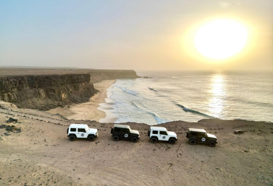 From Corralejo: Fuerteventura Self-Drive 4x4 Jeep Tour - Caleta de Fuste coast on sand and gravel: your main photo stretch