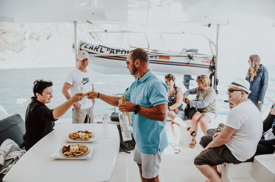 From Funchal: Cabo Girao Sunset Cruise on Luxury Catamaran - Snorkeling stop and the Atlantic swim: what to expect and how to prepare