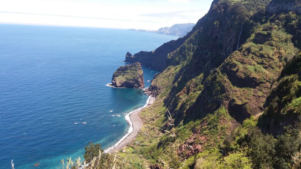 From Funchal: East Tour Madeira 4x4 Jipe Tour Santana Houses - East Madeira by 4x4: what makes this day feel special