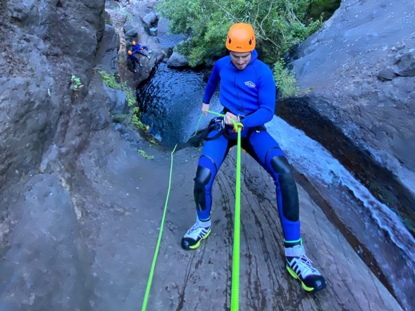 From Funchal: Intermediate Canyoning Adventure (Level 2) - Snack Breaks and Water: Keeping Your Energy Up Mid-Action