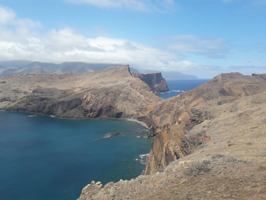 From Funchal: Ponta de São Lourenço/Caniçal Full-Day Hike - Volcanic rock formations and cliff views over Desertas and Porto Santo