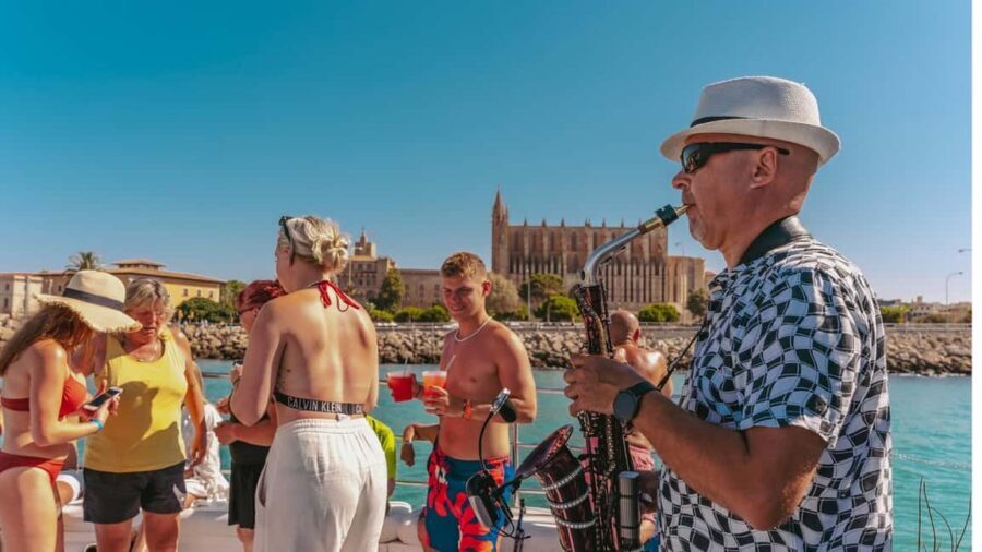 From Magaluf: Palma Bay Sightseeing Cruise with Live Music - Quick practical checklist before you go
