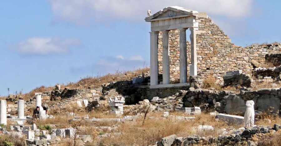 From Mykonos Cruise Port: Delos Guided Tour - Guided Portion on Delos: Dionysus, Mosaics, and the Urban Walk