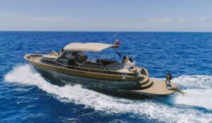 From Naples: Boat Tour to Capri Island with Aperitiv - Getting on board at Palermo Group: the meeting point that matters