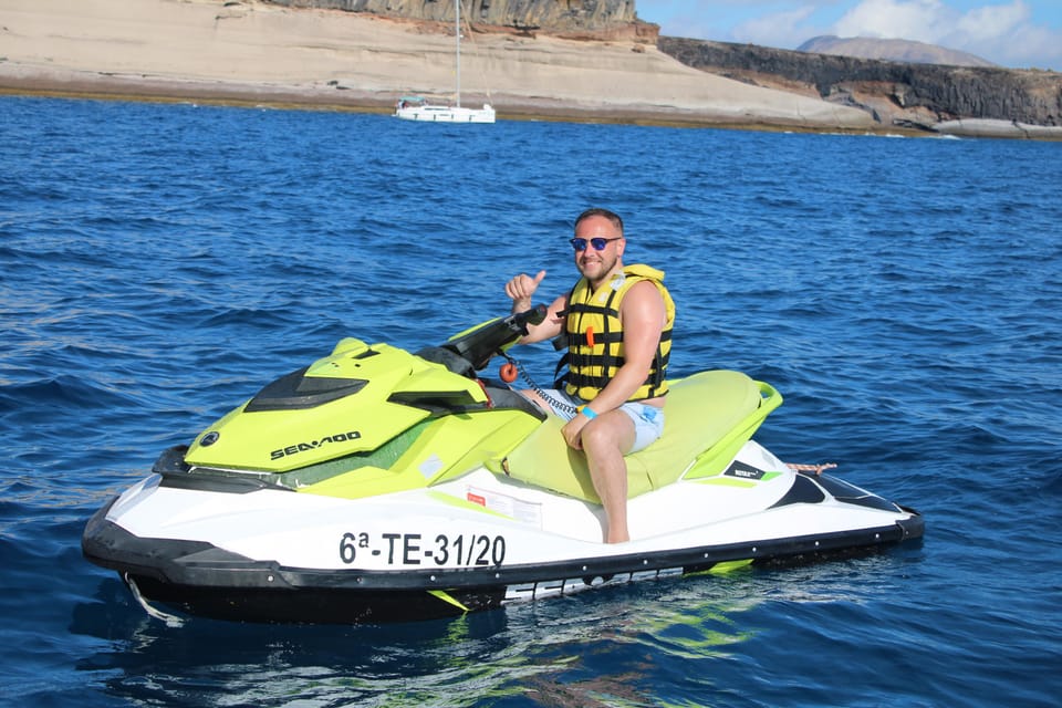 From Puerto Colon : 1 hour adrenaline JetSki tour - FAQ