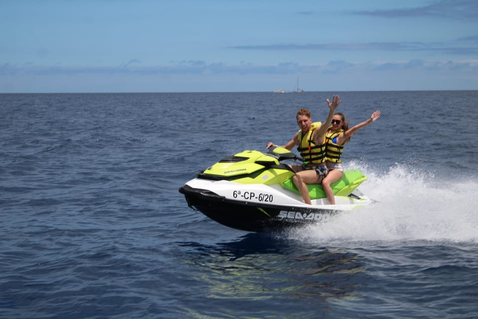From Puerto Colon : 1 hour adrenaline JetSki tour - Jet Skis That Feel Fast Without Feeling Out of Control